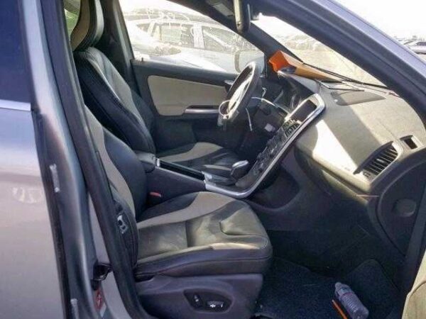 2013 Hatchback Strut VOLVO XC60 AA 113338