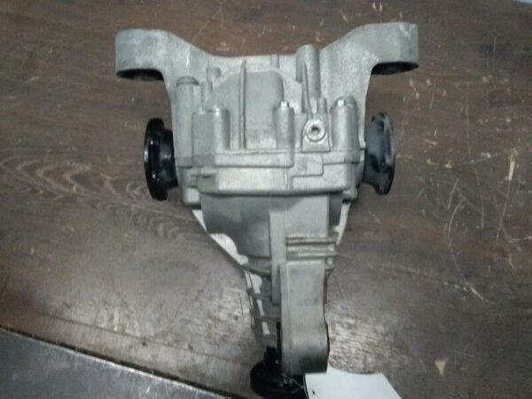 03-06 PORSCHE CAYENNE Carrier Rear Axle 4.5L Without Turbo 52204