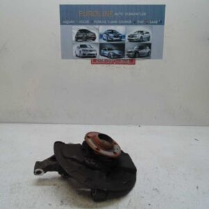 01-07 VOLVO 60 SERIES Passenger Front Spindle/Knuckle AA 14511