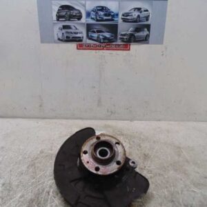 01-07 VOLVO 60 SERIES Passenger Front Spindle/Knuckle AA 33401