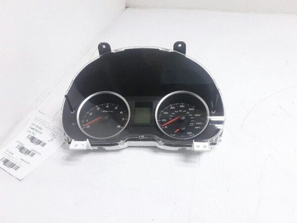 13 SUBARU XV CROSSTREK Speedometer Cluster MPH AA107003
