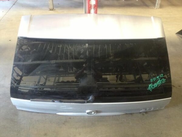 00-06 BMW X5 Trunk/Hatch/Tailgate Upper With Privacy Tint Glass AA 2042