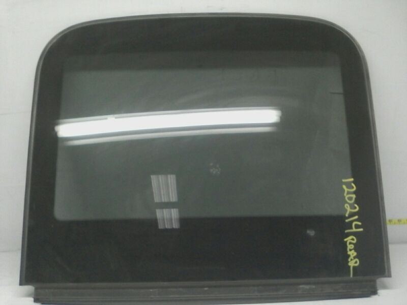 08-14 PORSCHE  CLUBMAN  Roof Glass Rear AA57146