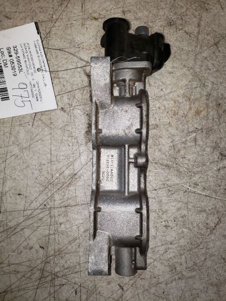 13-17 SUBARU XV CROSSTREK Driver Intake Manifold Lower With Motor AA 107647