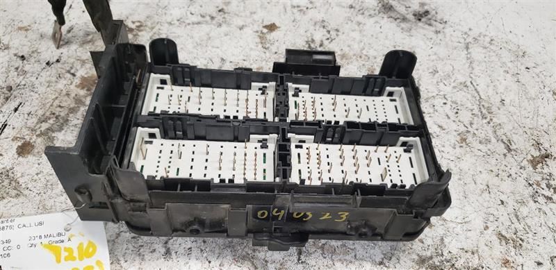 18-19 CHEVROLET MALIBU Fuse Box Engine ID 84181106 120064