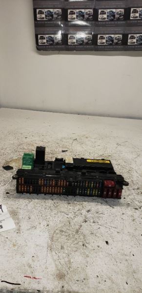 1995-2005 RANGE ROVER CABIN FUSE BOX YQE500050 KR118515