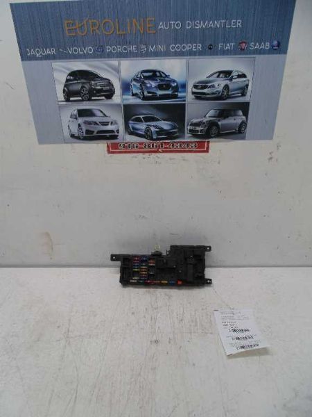 2001 Fuse Box Engine VOLVO XC70   25662