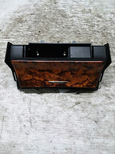 2008 Ash Tray/Lighter JAGUAR XJ  AA 65825