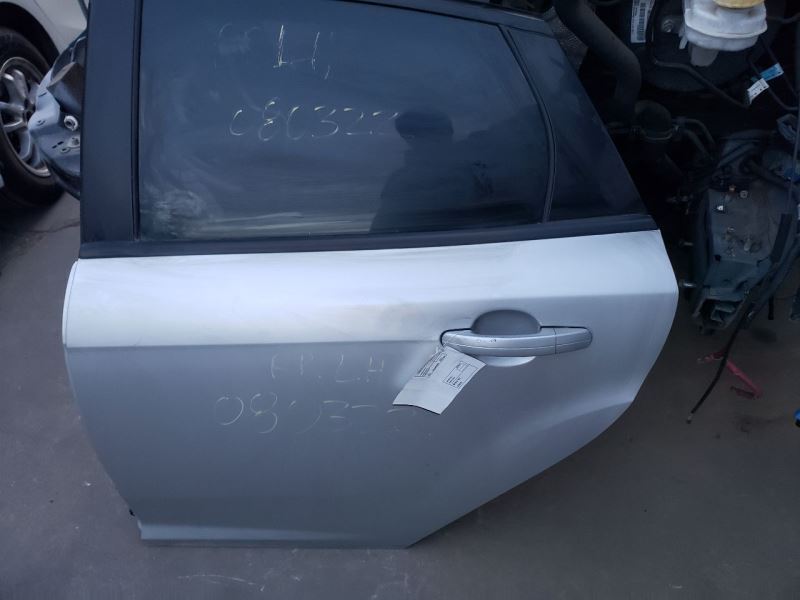 2012-2018 FORD FOCUS REAR LEFT DOOR ASSEMBLY SILVER KR113367