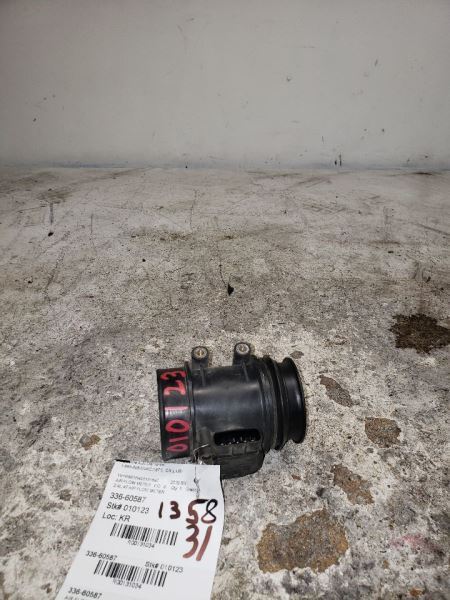 Air Flow Meter Station Wgn Without Turbo Fits 01-07 VOLVO 70 SERIES 131034