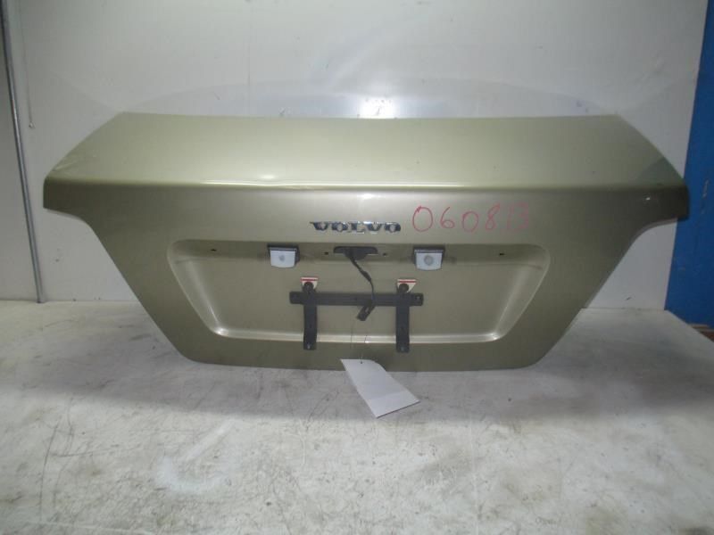 00-04 VOLVO 40 SERIES Trunk/Hatch/Tailgate Sedan 4 Cylinder VIN Vs AA10199