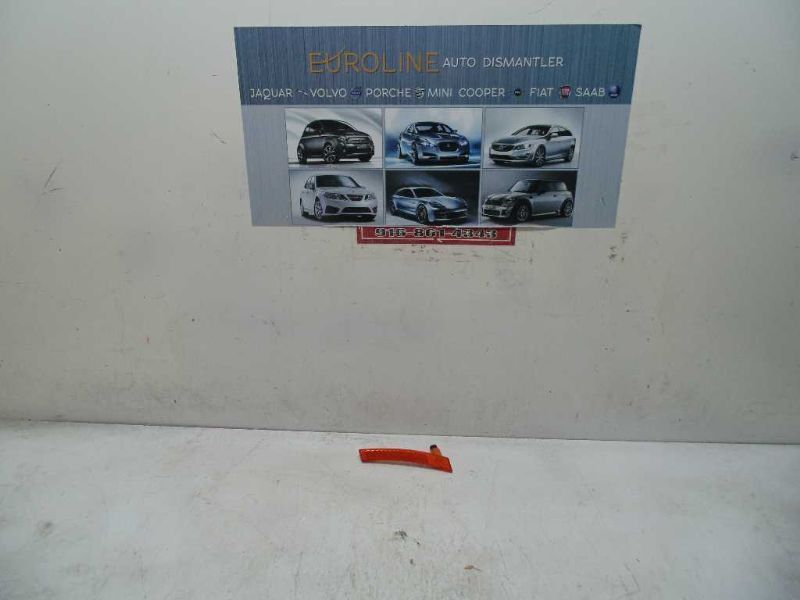 02-08 MINI COOPER Driver Corner/Park Light Side Marker Convertible AA23754