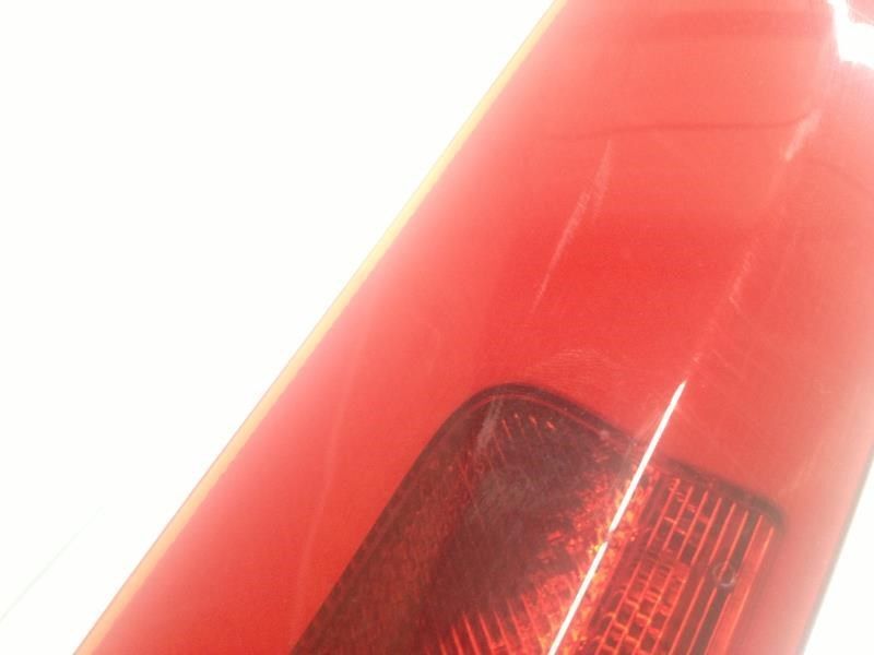 03-06 VOLVO XC90 Driver Left Tail Light Upper AA1940