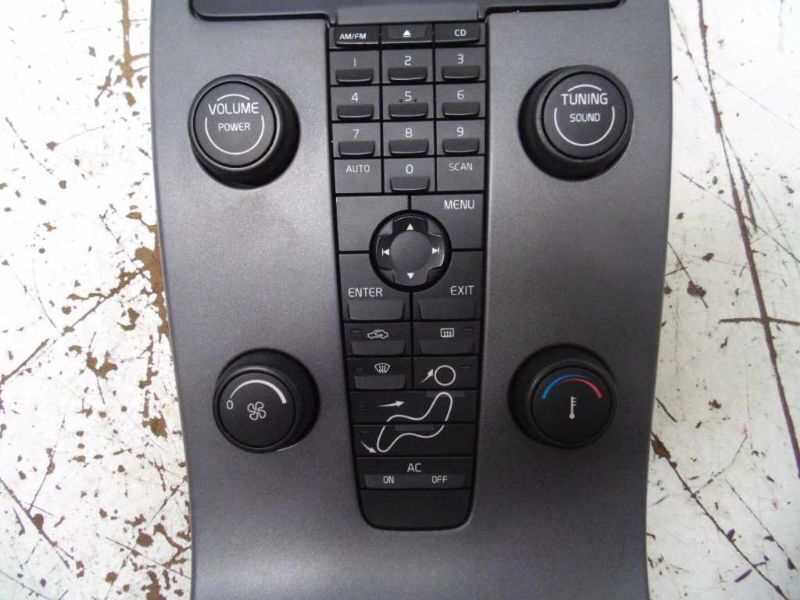 04-07 VOLVO 40 SERIES Audio Equipment Radio Control Panel  44600