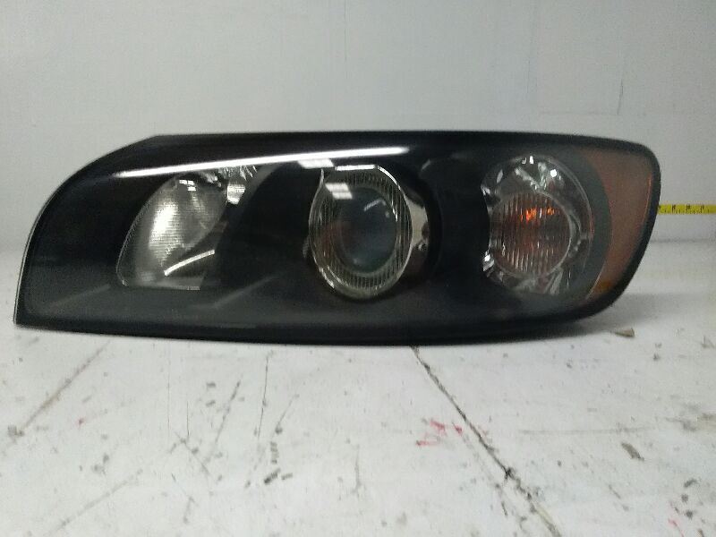 04-07 VOLVO 40 SERIES Driver Headlight 5 Cylinder Without Xenon AA54903