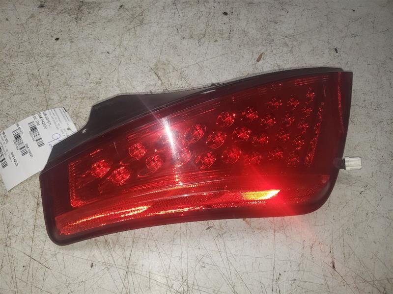 06-07NISSAN  MURANO Driver Left Tail Light Quarter Mounted AA71094