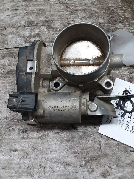 13-16 FIAT 500 Throttle Body Throttle Valve Assembly 2.0L AA69054