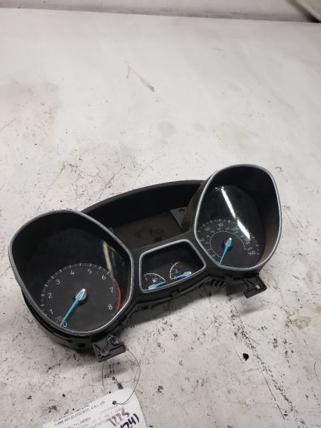 17-18 FORD  FOCUS Speedometer Cluster MPH ID F1ET-10849-CTM AA 123231