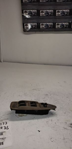 1997 Front Door Switch TOYOTA CAMRY   117749