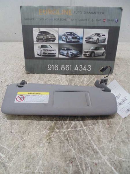 2003-2005 PORSCHE CAYENNE RIGHT SUN VISOR KR39476