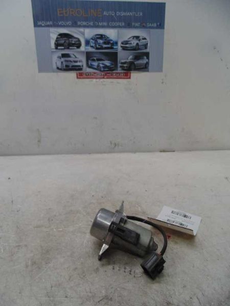 2009 Vacuum Pump VOLVO V50  AA 30924