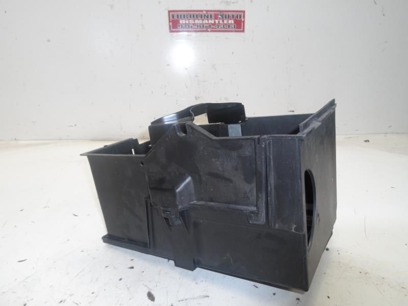 2010 VOLVO C30 Battery Tray 11436