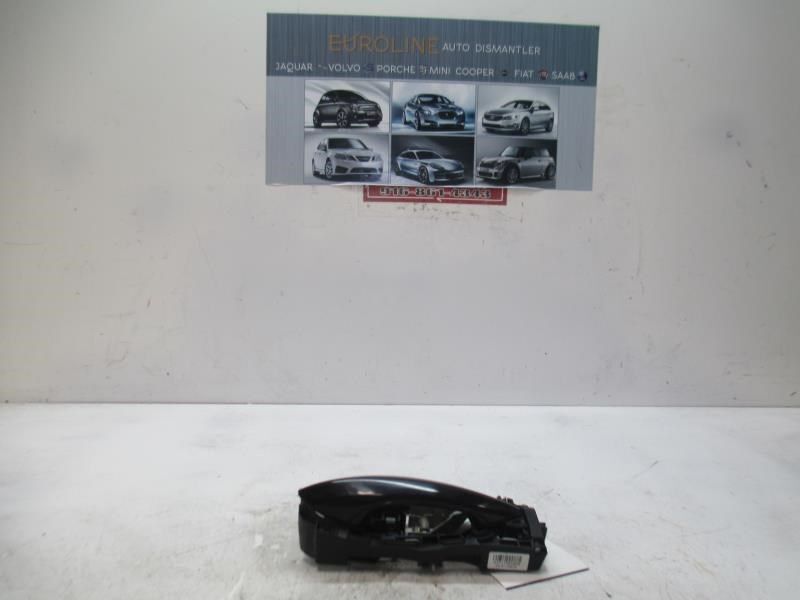 2011 Door Handle Exterior  BMW 528I  AA19329