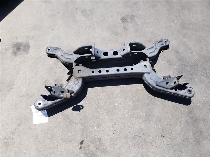 2013-2016 CHEVROLET MALIBU REAR K-FRAME 13327953 KR130995