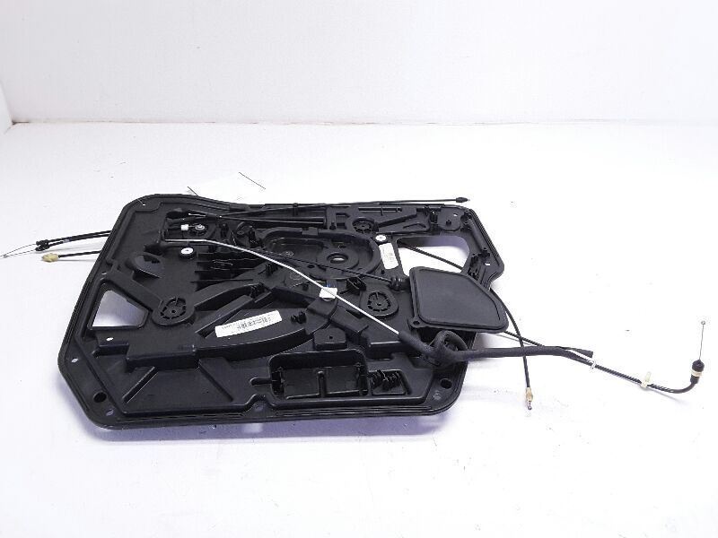 2015 DODGE GRAND CARAVAN LEFT REAR DOOR WINDOW MECHANISM PANEL 3016660S KR105666