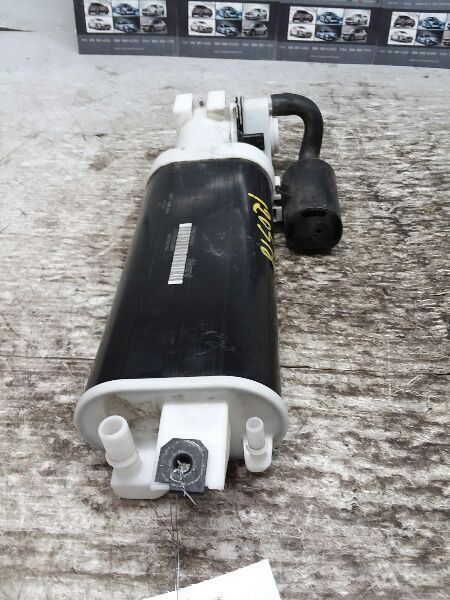 2015 Fuel Vapor Canister CHRYSLER 300  67939