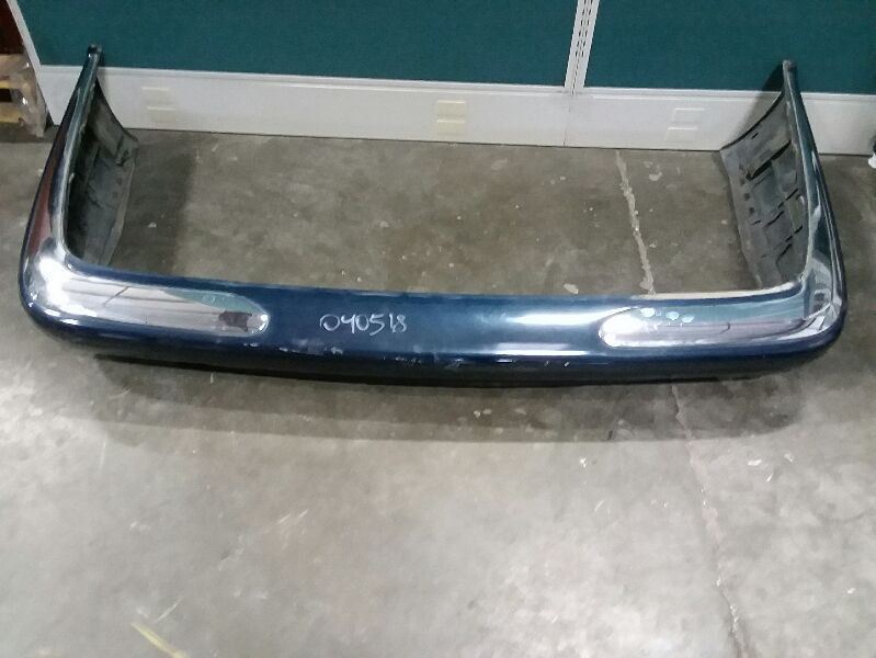 98-03 JAGUAR XJ8 Rear Bumper Without Park Assist AA 65985