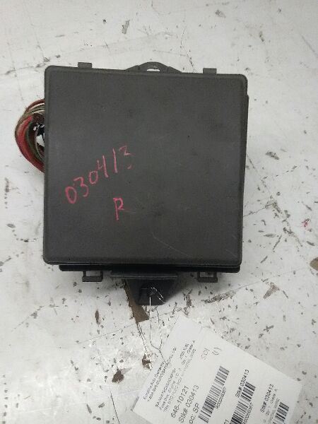 05 JAGUAR XJ8 Fuse Box Engine VIN G34527 Thru G48678 56367