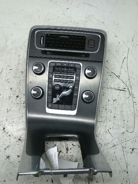 11-13 VOLVO 60 SERIES Audio Equipment Radio S60 Control Panel  9524