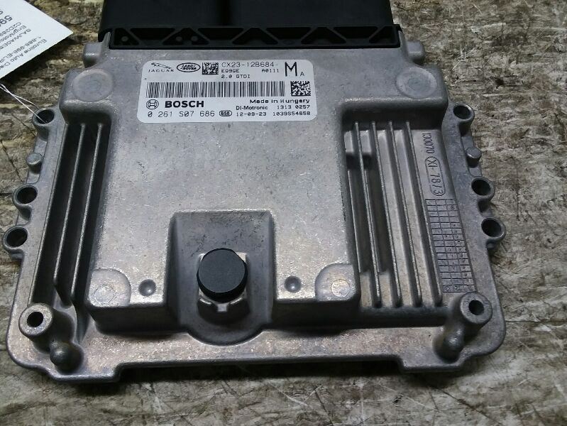 13-14JAGUAR  XF Engine ECM Electronic Control Module 2.0L ID C2D28940  70225