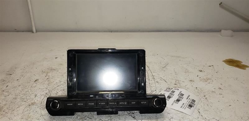 17-18HYNUDAI  ELANTRA  Audio Equipment Radio Receiver US Market Sedan 118036