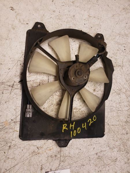 1995-1999 TOYOTA AVALON RH FAN ASSYMBLY 78179