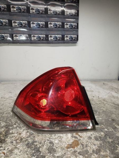 2006-2016 CHEVROLET IMPALA LEFT TAIL LIGHT 120523