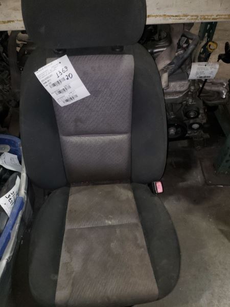 2007-2008 GMC SIERRA 1500 PICKUP RIGHT FRONT SEAT CLOTH BLACK MANUAL KR129742