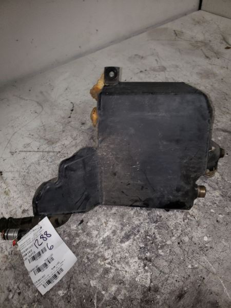 2007 MASERATI QUATTROPORTE ENGINE OIL RESERVOIR DRY PUMP TANK 128911