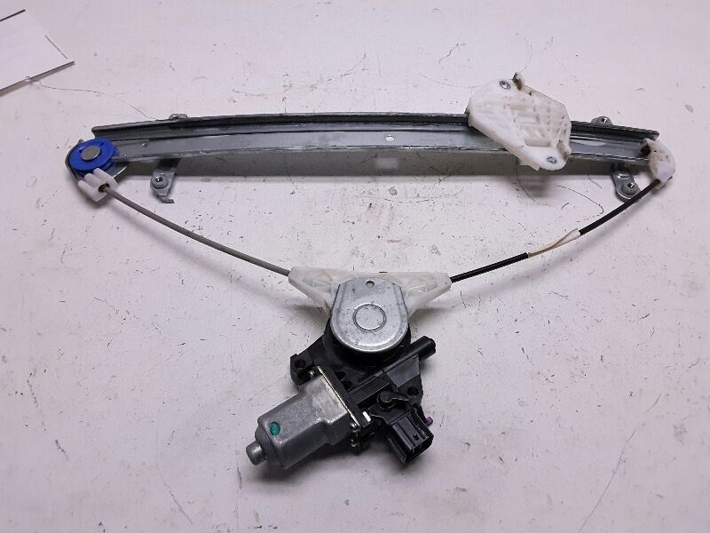 2011 Lock Actuator SUBARU LEGACY  105515