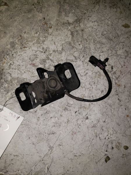 2012 CADILLAC SRX HOOD LATCH ASSEMBLY KR123770