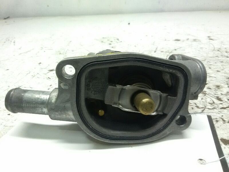 500 FIAT  2016 Thermostat Housing 52613