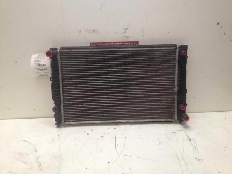 98-05 VOLKSWAGEN PASSAT Radiator 6 Cylinder 7153