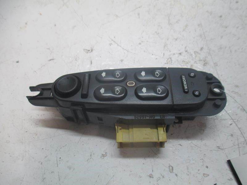 00-03 JAGUAR S TYPE Driver Front Door Switch Driver's Window-master  16880