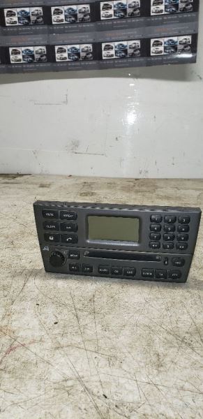 04-08JAGUAR  X TYPE Audio Equipment Radio Am-fm-stereo-cd 6 Disc Changer  111504