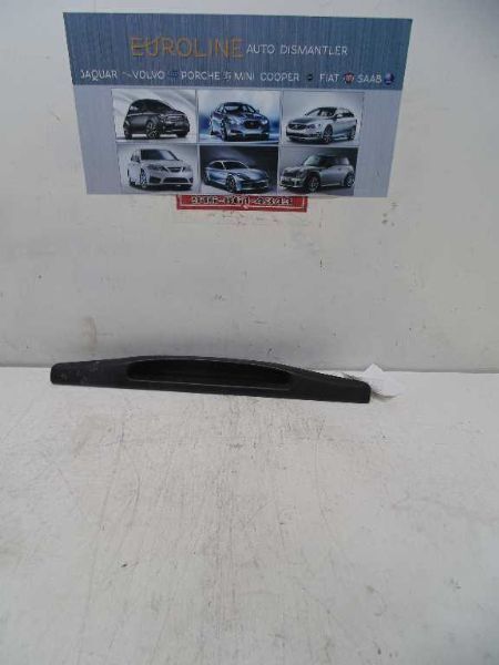 2001 PORSCHE BOXSTER RIGHT ROCKER DOOR SILL PANEL TRIM KR25032