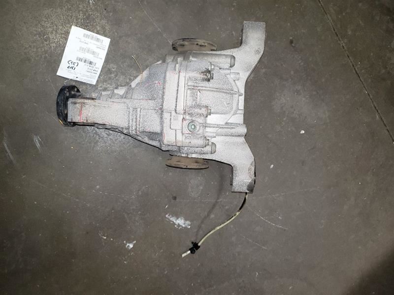 2004-2006 PORSCHE CAYENNE CARRIER REAR AXLE KR126244