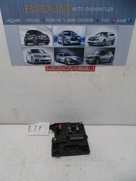 2006 Fuse Box Engine VOLVO S60  25257