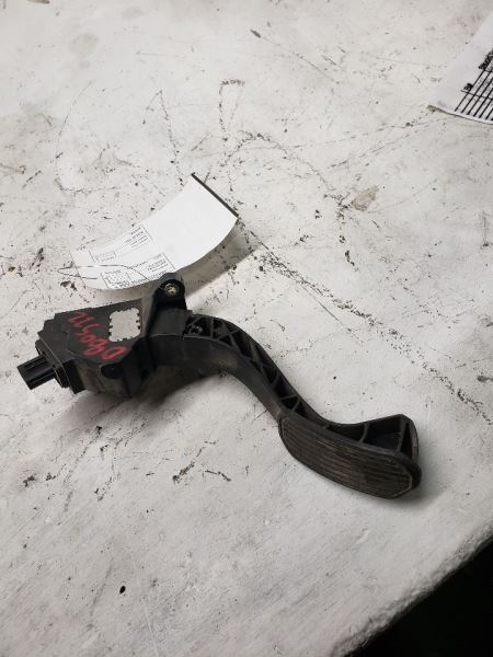 2014-2018 TOYOTA COROLLA 2016 TOYOTA COROLLA ACCELERATOR PEDAL 123253