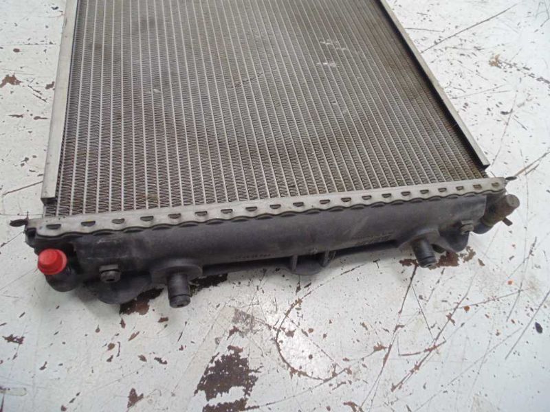 97-04 PORSCHE BOXSTER Radiator Center  42204